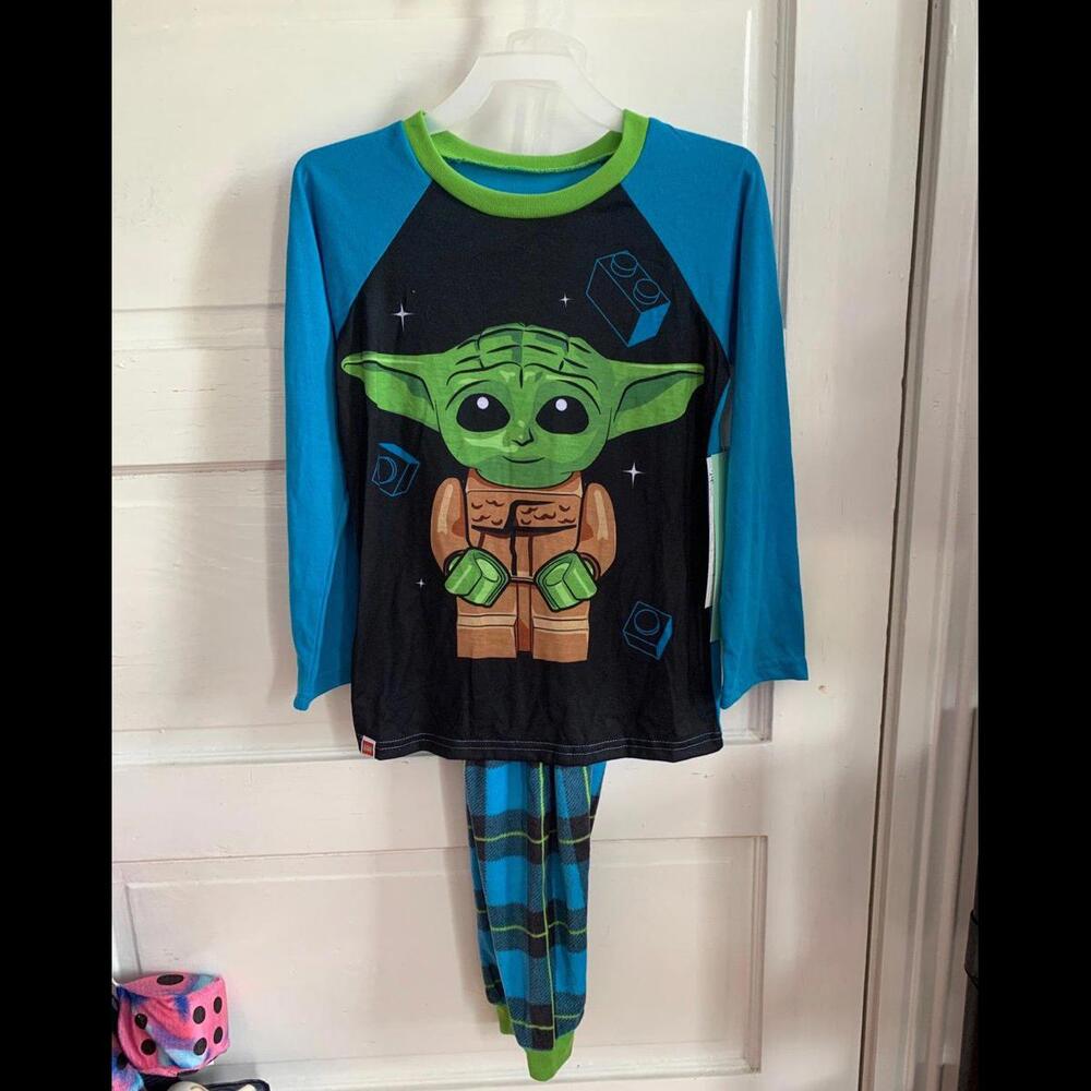 NWT Star Wars Sleepwear Kids Size 6/7
